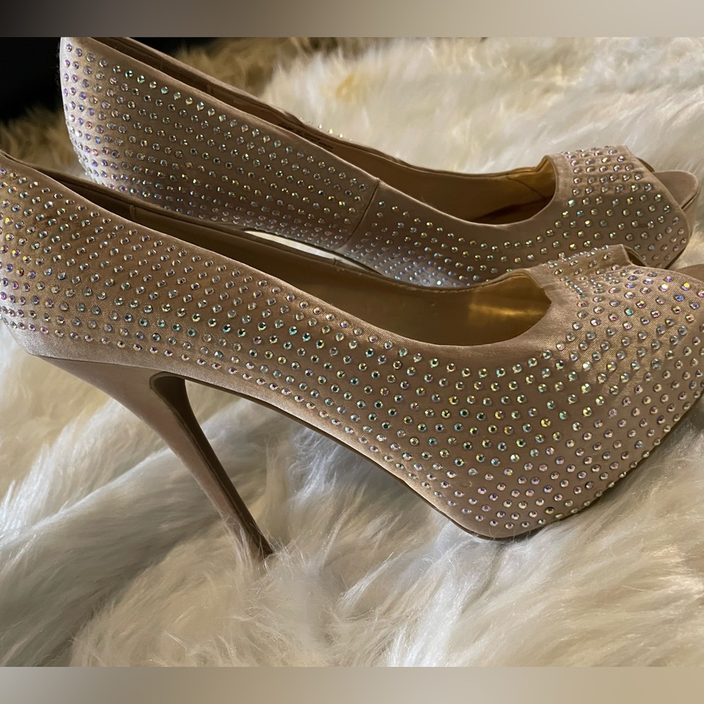 JLO Nude Rhinestone Heels - Picture 2 of 6